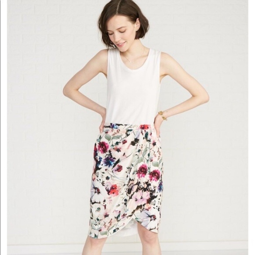 Amour Vert Silk Floral Faux Wrap Tulip Skirt Size M